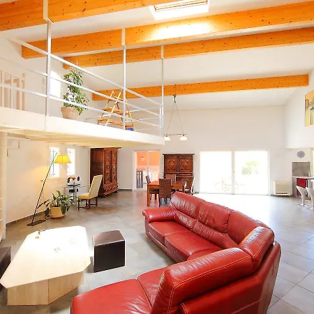 Villa Orange *